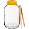 Borcan TO 4 L, clești și capac din plastic fi 100, cu mâner ['borcan', ' borcan de sticlă', ' borcan de sticlă cu capac', ' borcan pentru murături', ' borcan pentru castraveți', ' borcan pentru tincturi', ' borcan pentru lichioruri', ' borcan cu mâner', ' capac cu mâner', ' borcan practic', ' borcan cu mâner', ' borcan frumos', ' ce borcan să cumpăr', ' borcan cu clești', ' borcan pentru castraveți', ' borcan pentru murături']