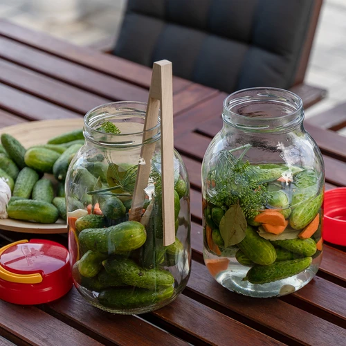 Borcan TO 3 L cu capac de plastic + clești fi 100 - 10
