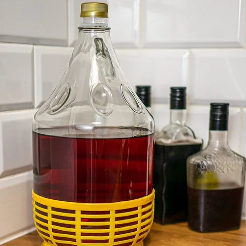 Damigeană Dama.5 L cu capac - 4