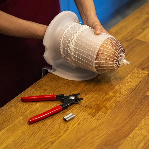 Plasă pentru mezeluri cu dimensiuni de 15 cm x 50 m, cu rezistență termică până la 220°C - 5
