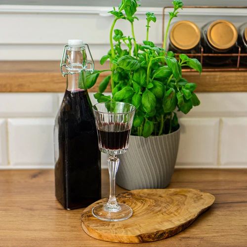 Sticlă Pătrată cu închidere ermetică 0,5 L - 3