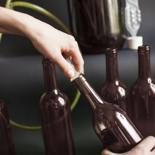 Sticlă pentru vin 0,75 L maro - pachet de 8 buc. - 9