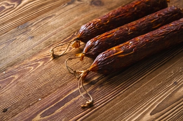 Cârnat Krakowska de casă – afumat