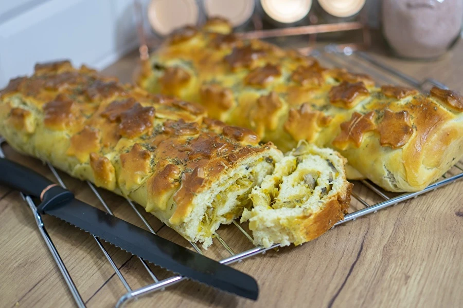 Browin Przepiśnik - Kulebiak din aluat dospit cu varză și ciuperci champignon
